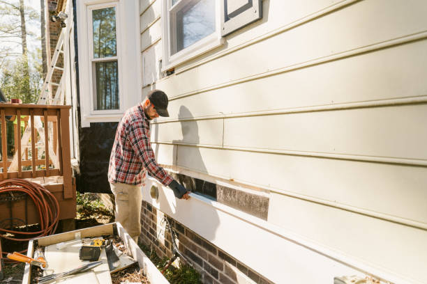 Trusted Storm Damage Siding Repair service in Blackstone, VA - Creative Siding